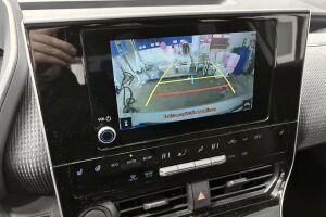 Toyota bZ4X esikatselu 16