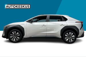 Toyota bZ4X esikatselu 8