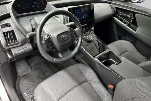 Toyota bZ4X esikatselu 9