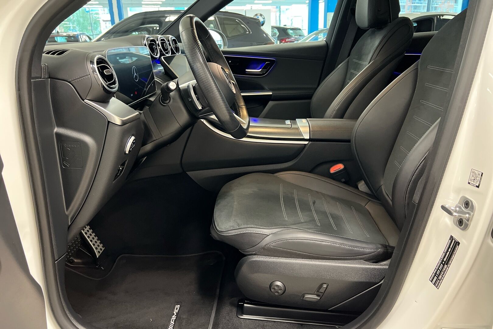 Mercedes-Benz GLC iso kuva 7