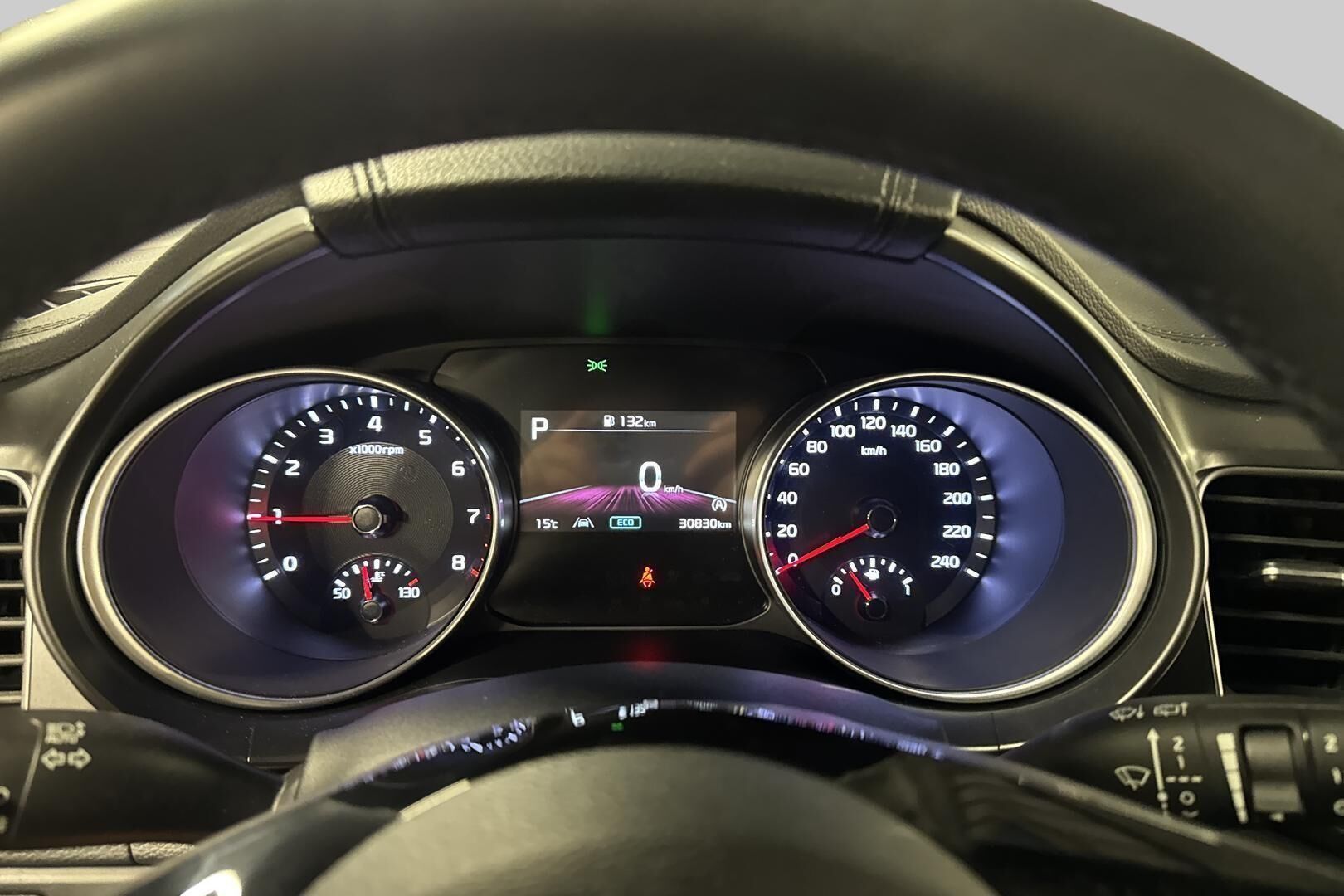Kia Ceed iso kuva 17