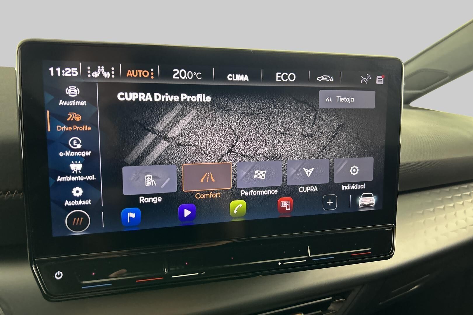 CUPRA Born iso kuva 26