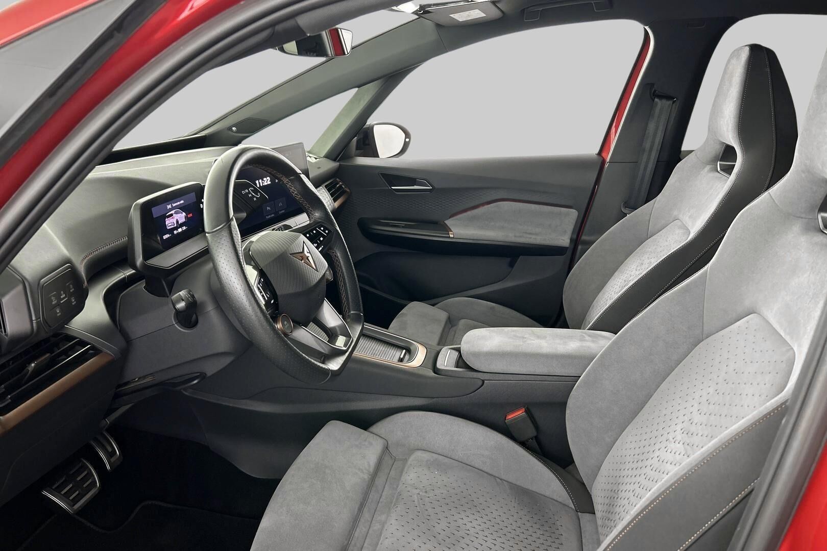 CUPRA Born iso kuva 8