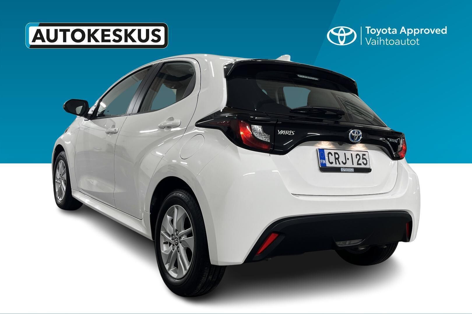 Toyota Yaris iso kuva 6