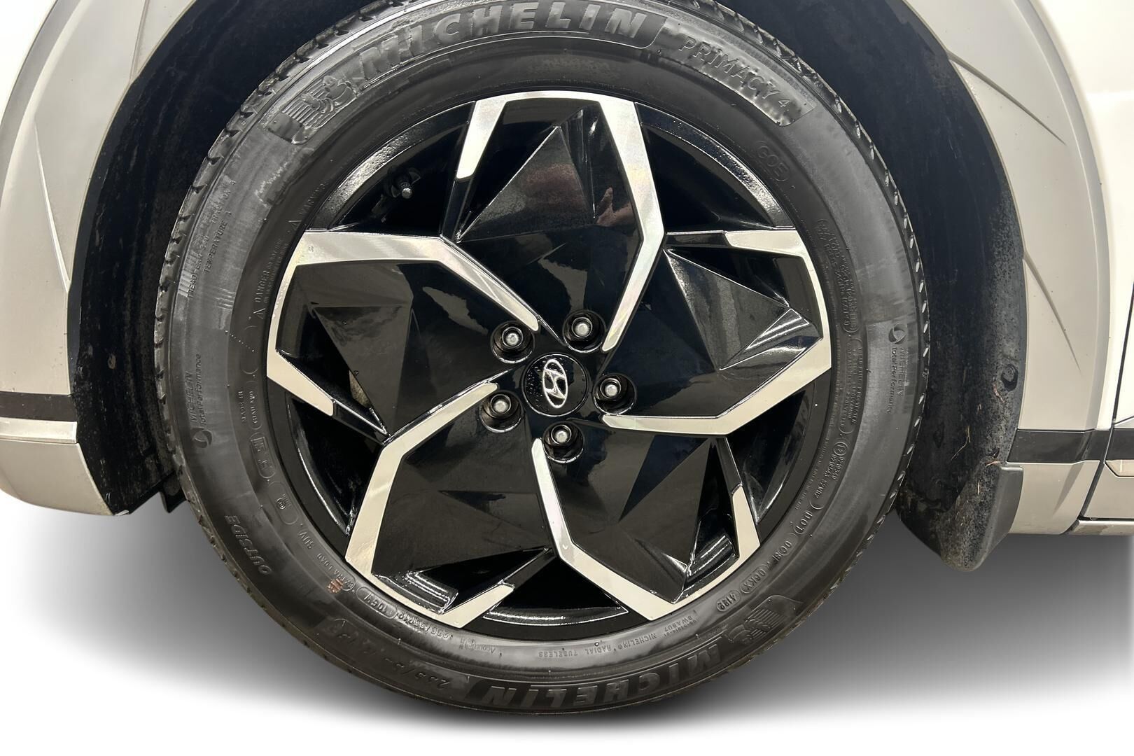 Hyundai IONIQ 5 iso kuva 10