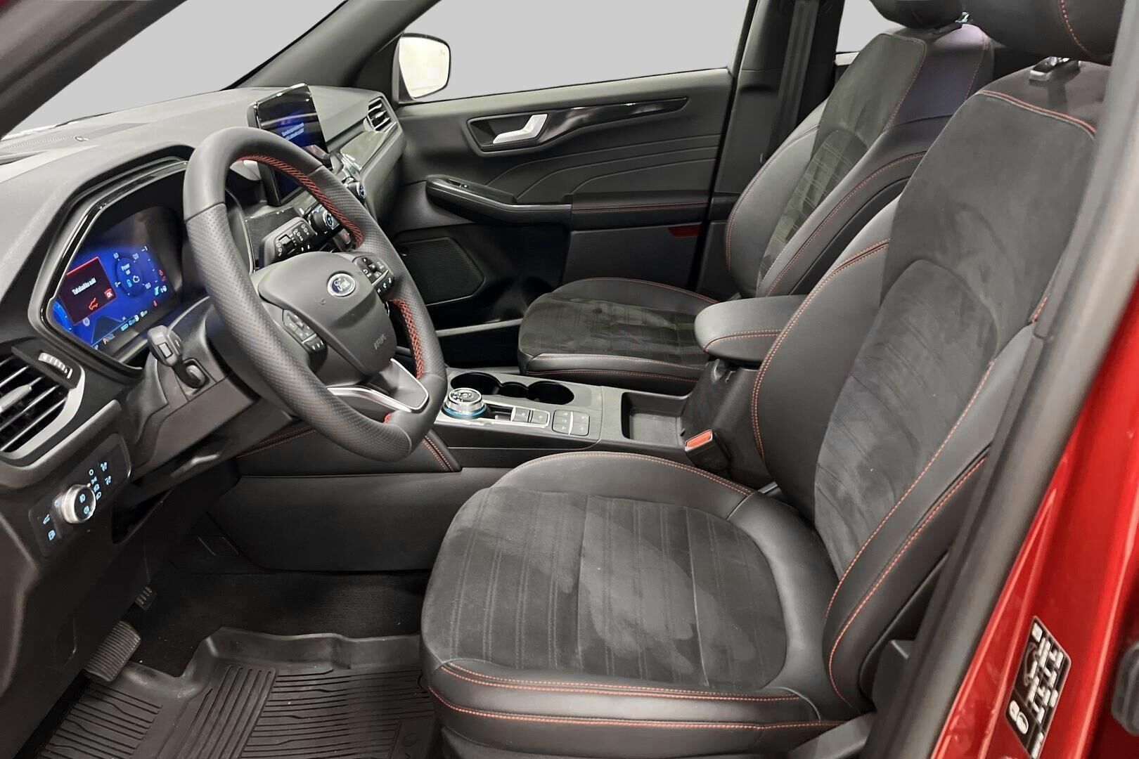 Ford Kuga iso kuva 9
