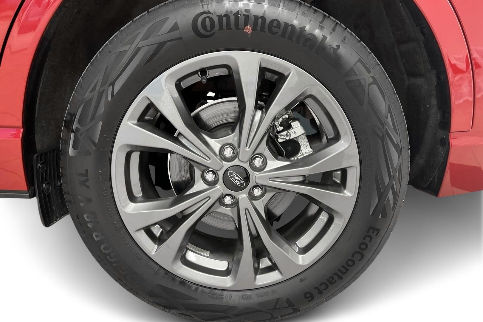 Ford Kuga iso kuva 13