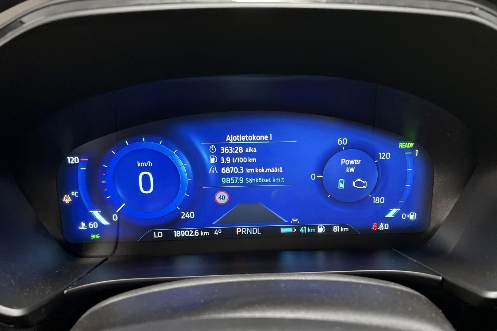 Ford Kuga iso kuva 14