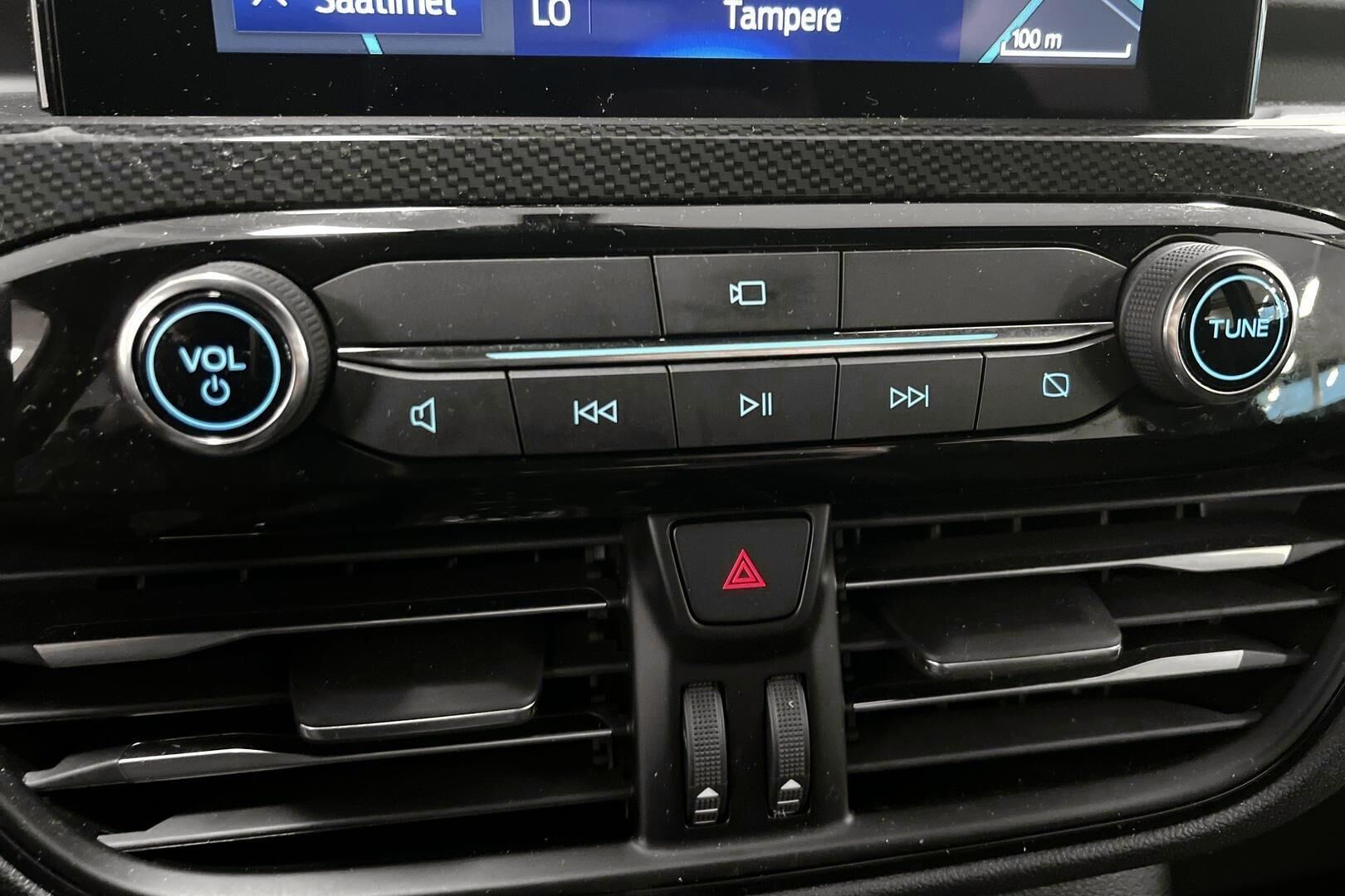 Ford Kuga iso kuva 16
