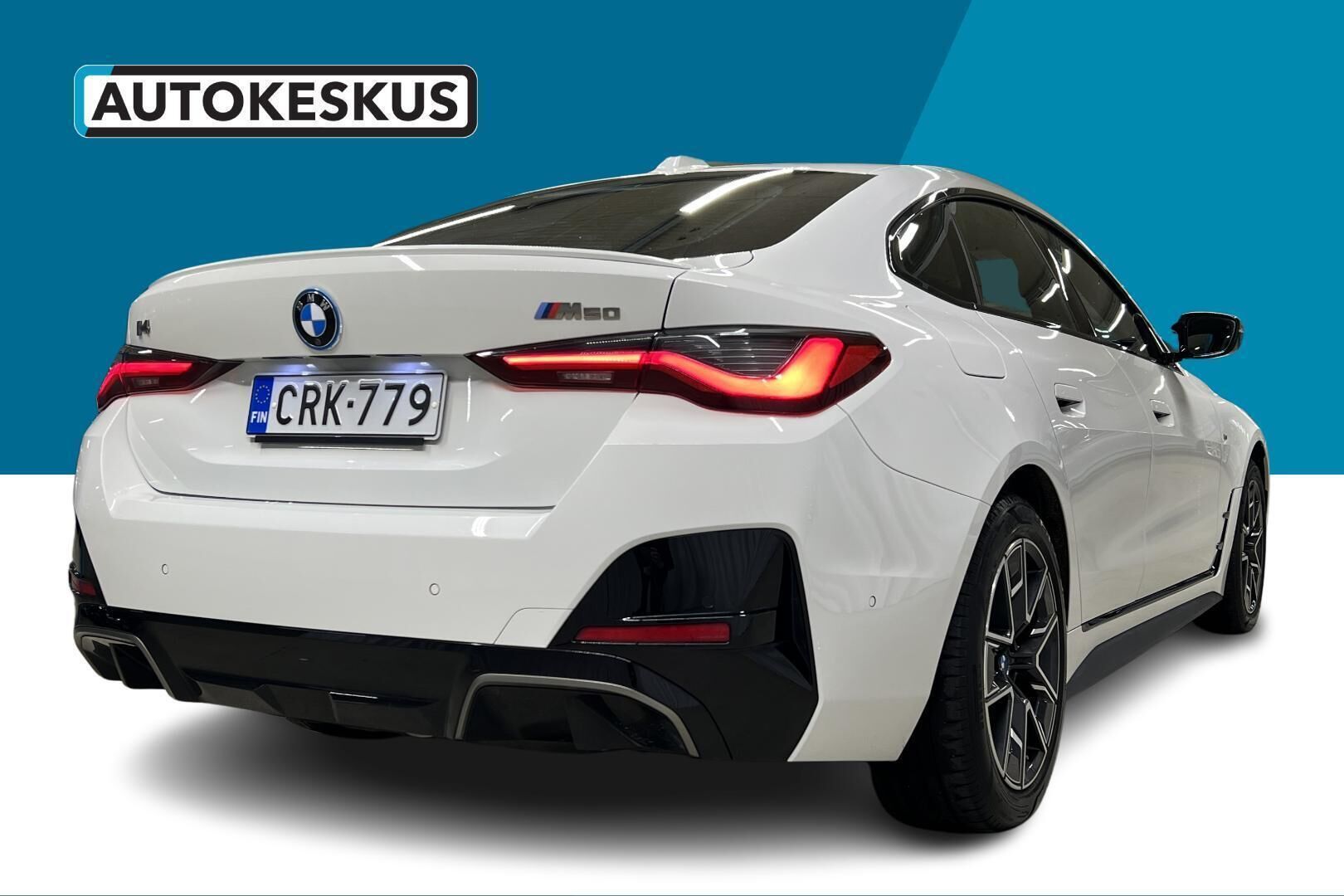 BMW i4 iso kuva 4