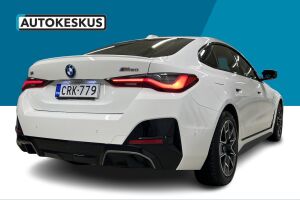 BMW i4 esikatselu 4