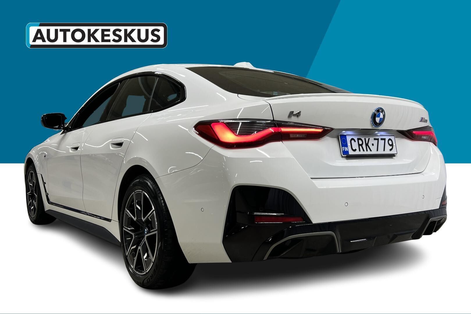 BMW i4 iso kuva 6