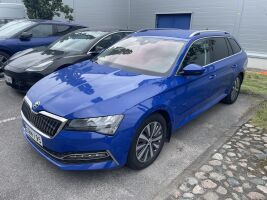 Skoda Superb esikatselu 3