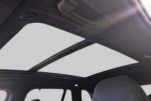 BMW X5 esikatselu 21