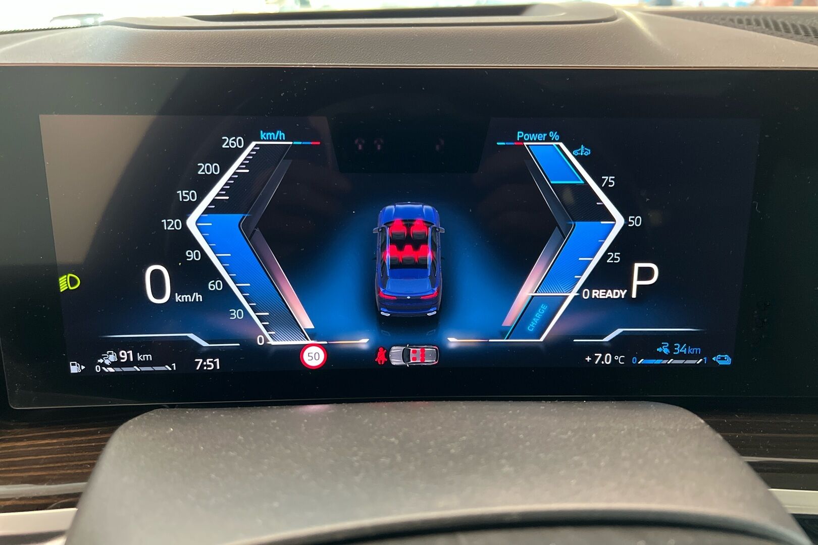 BMW X5 iso kuva 11