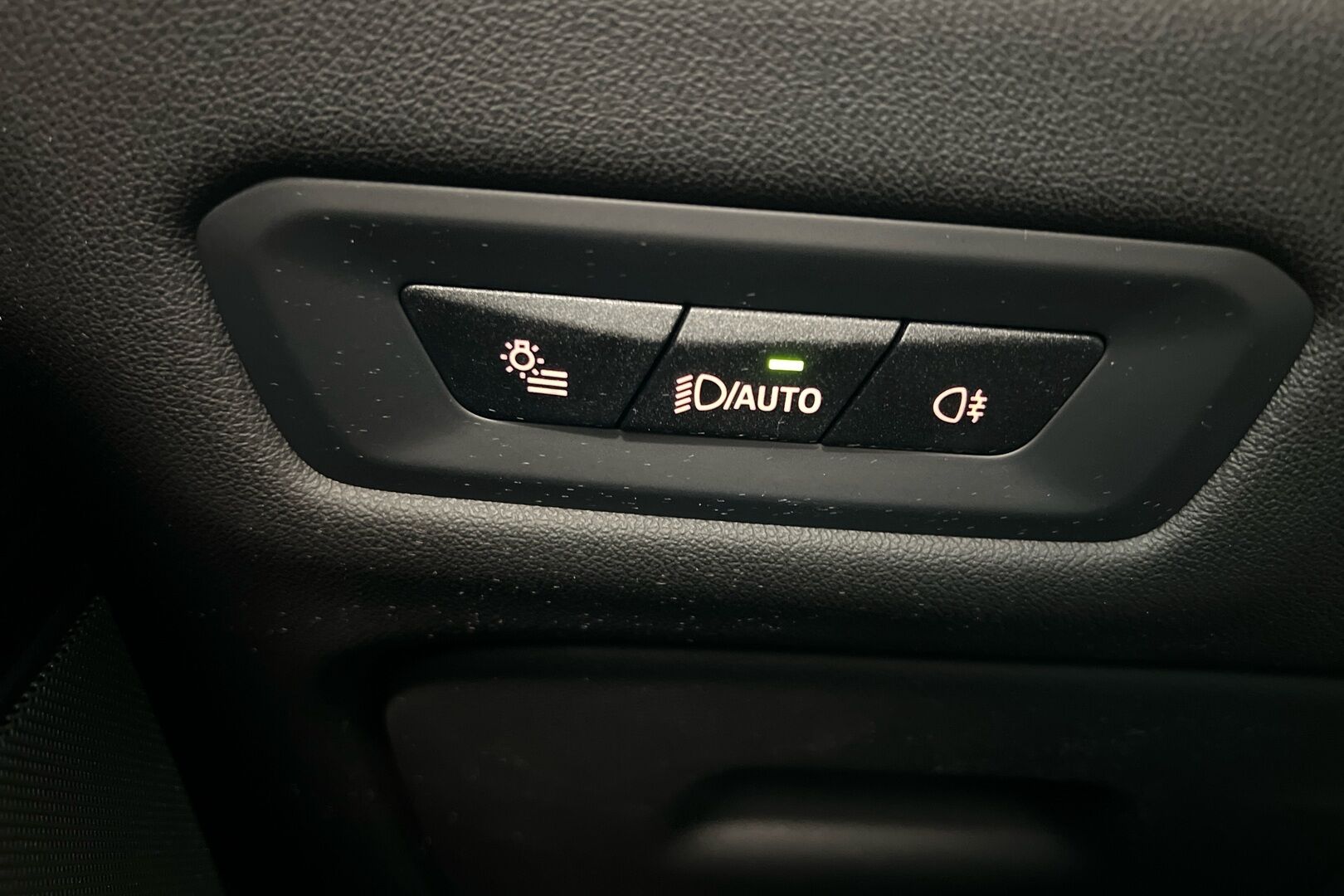 BMW X5 iso kuva 16