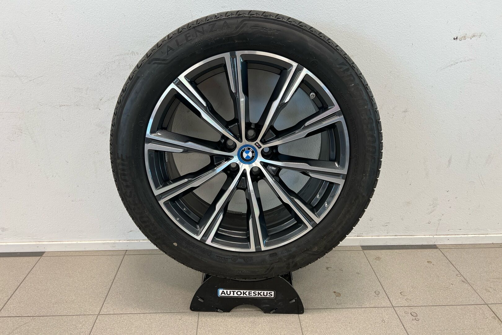 BMW X5 iso kuva 20