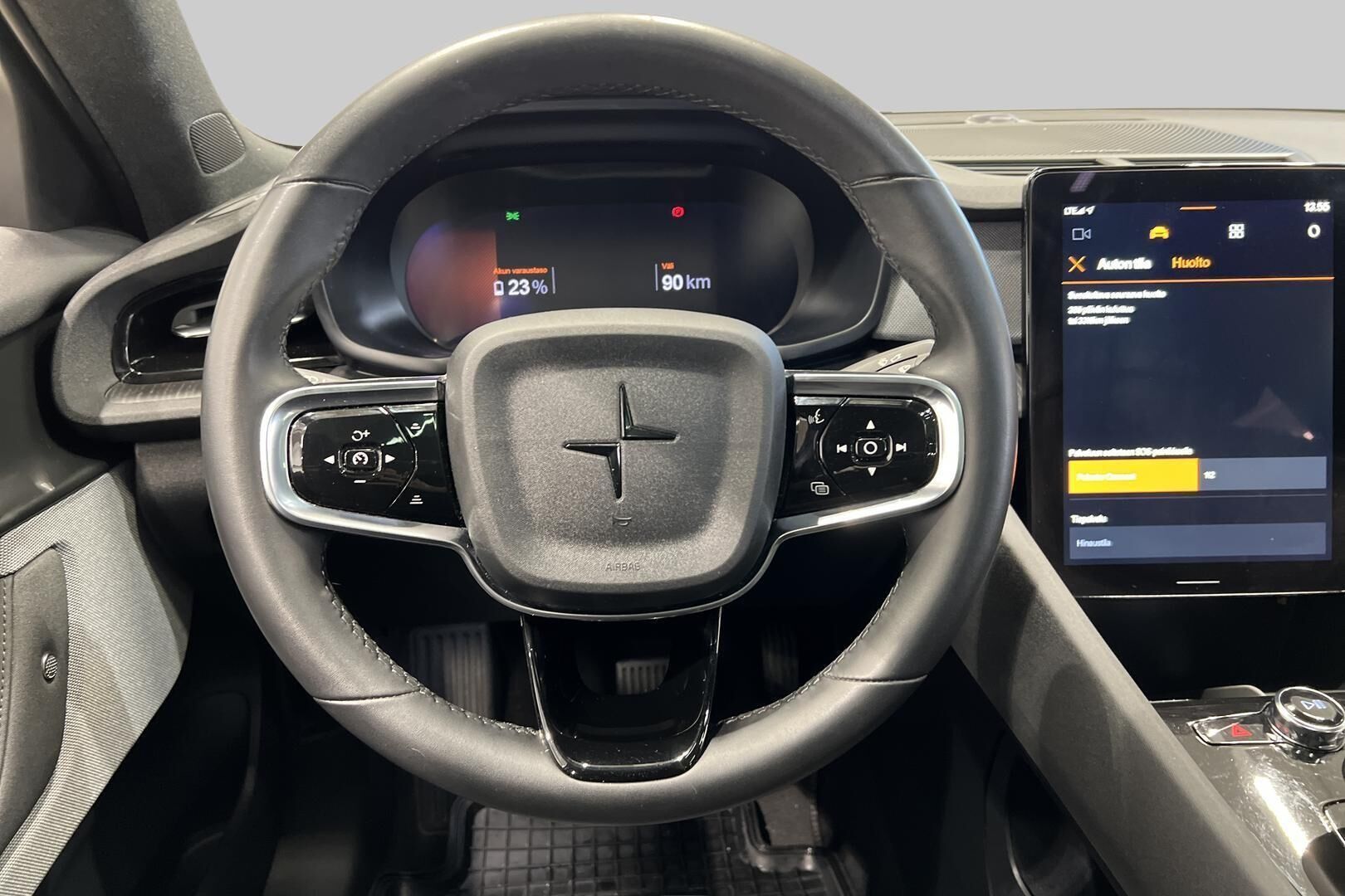 Polestar 2 iso kuva 33