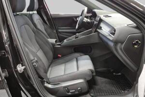 Polestar 2 esikatselu 8