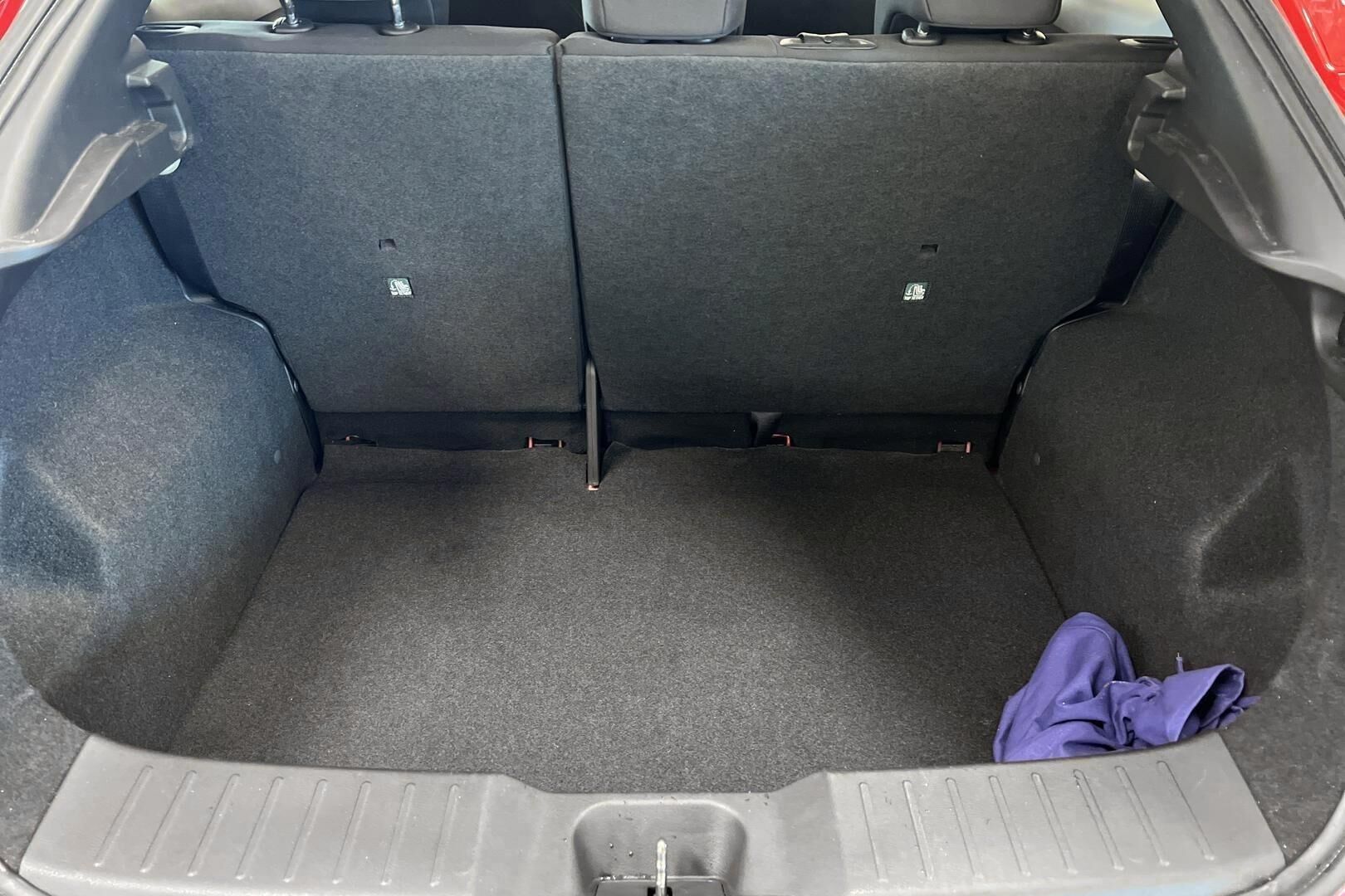 Nissan Juke iso kuva 16