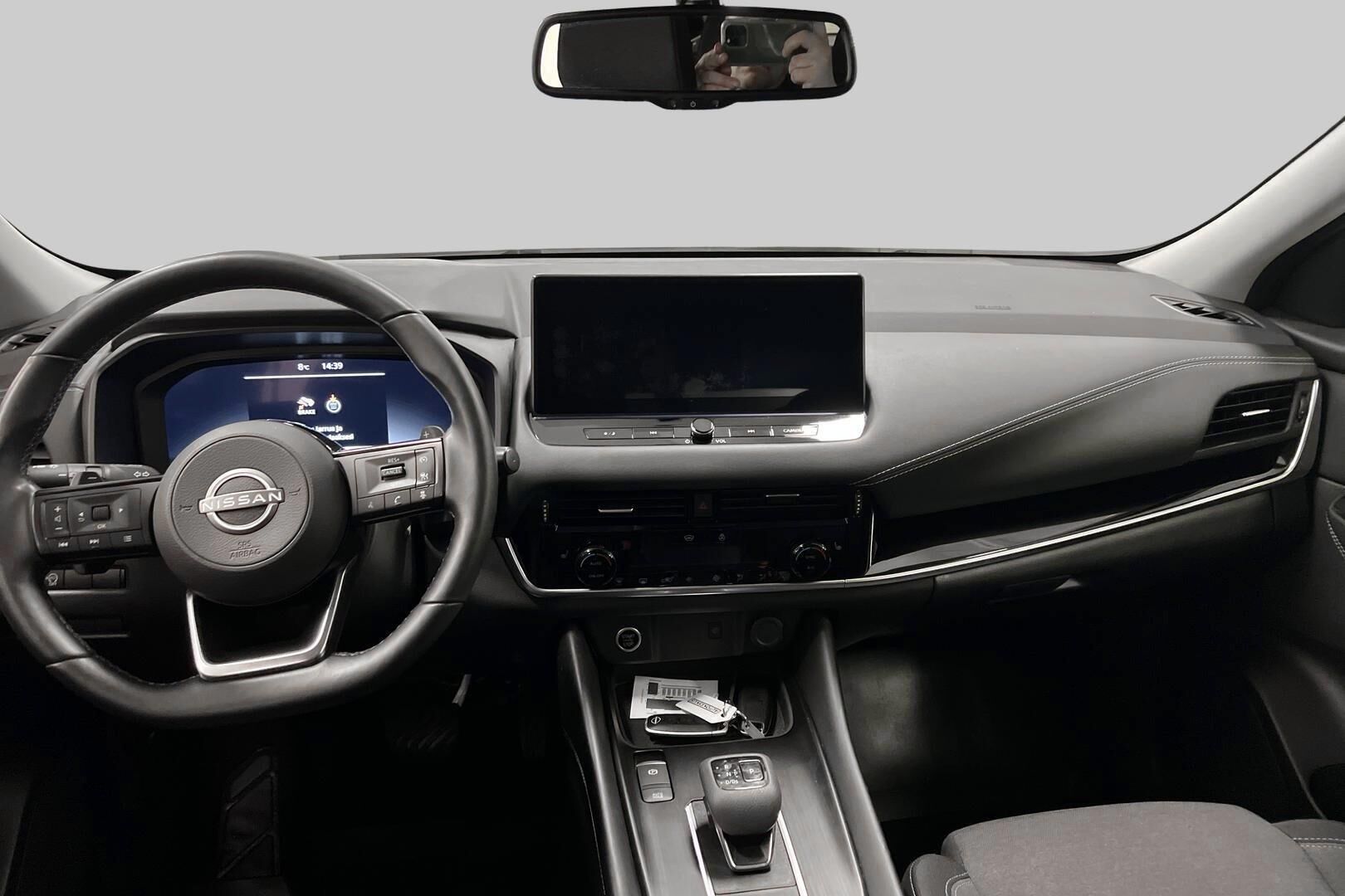 Nissan Qashqai iso kuva 11