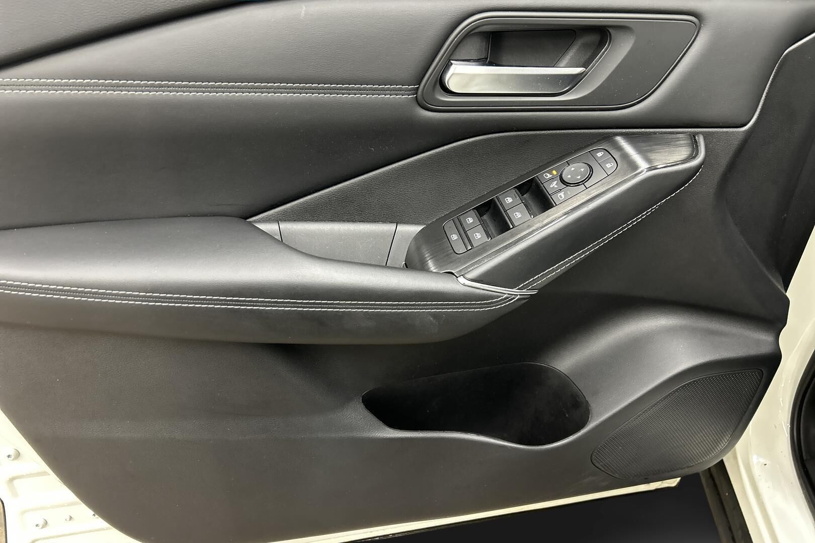 Nissan Qashqai iso kuva 12