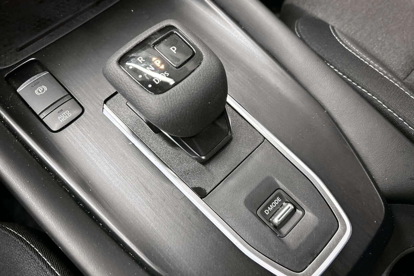 Nissan Qashqai iso kuva 24