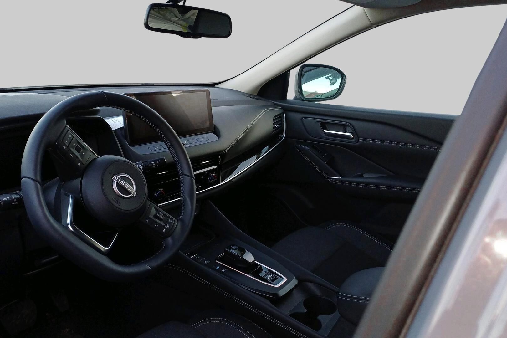 Nissan Qashqai iso kuva 1