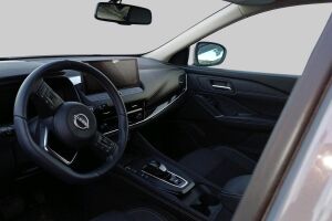 Nissan Qashqai esikatselu 1