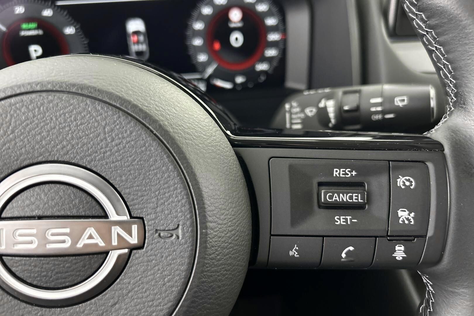 Nissan Qashqai iso kuva 21