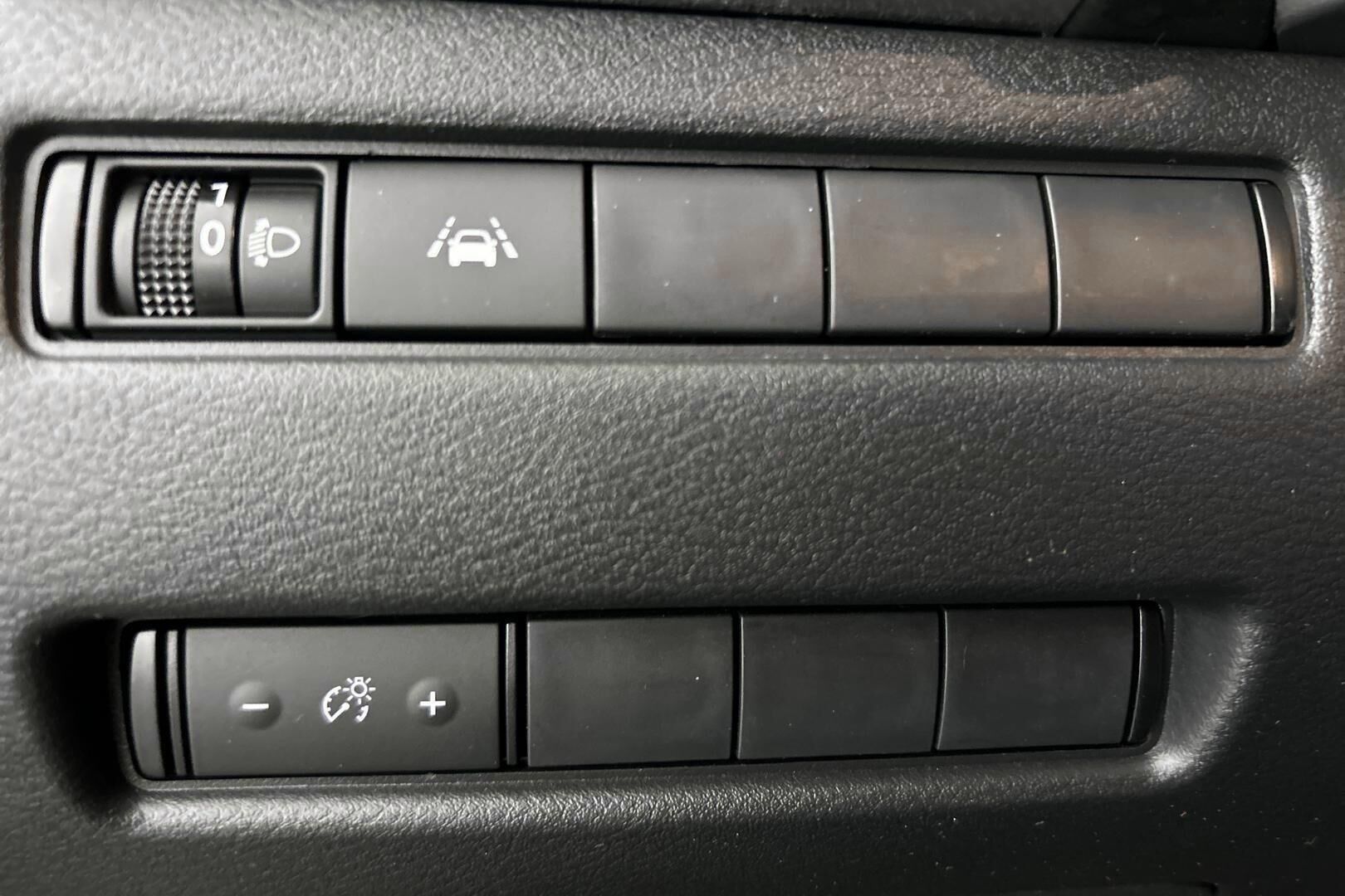 Nissan Qashqai iso kuva 23