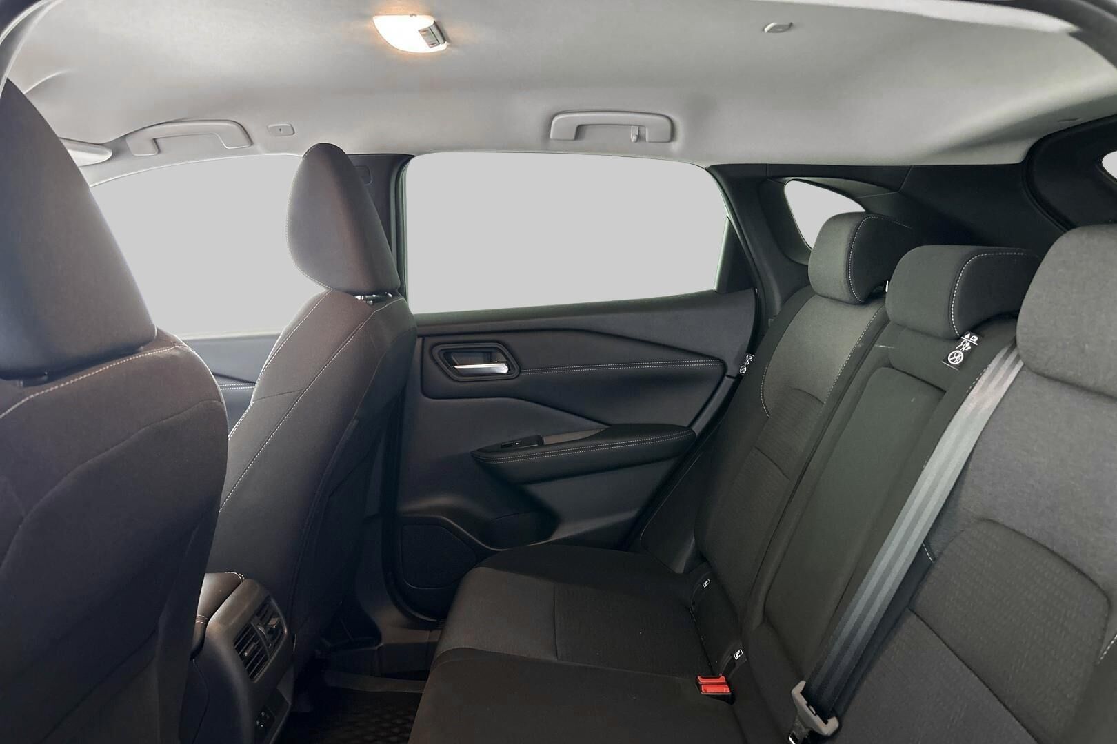 Nissan Qashqai iso kuva 9