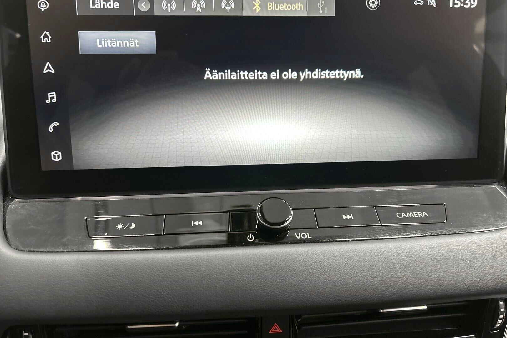 Nissan Qashqai iso kuva 15
