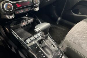 Kia Stonic esikatselu 18