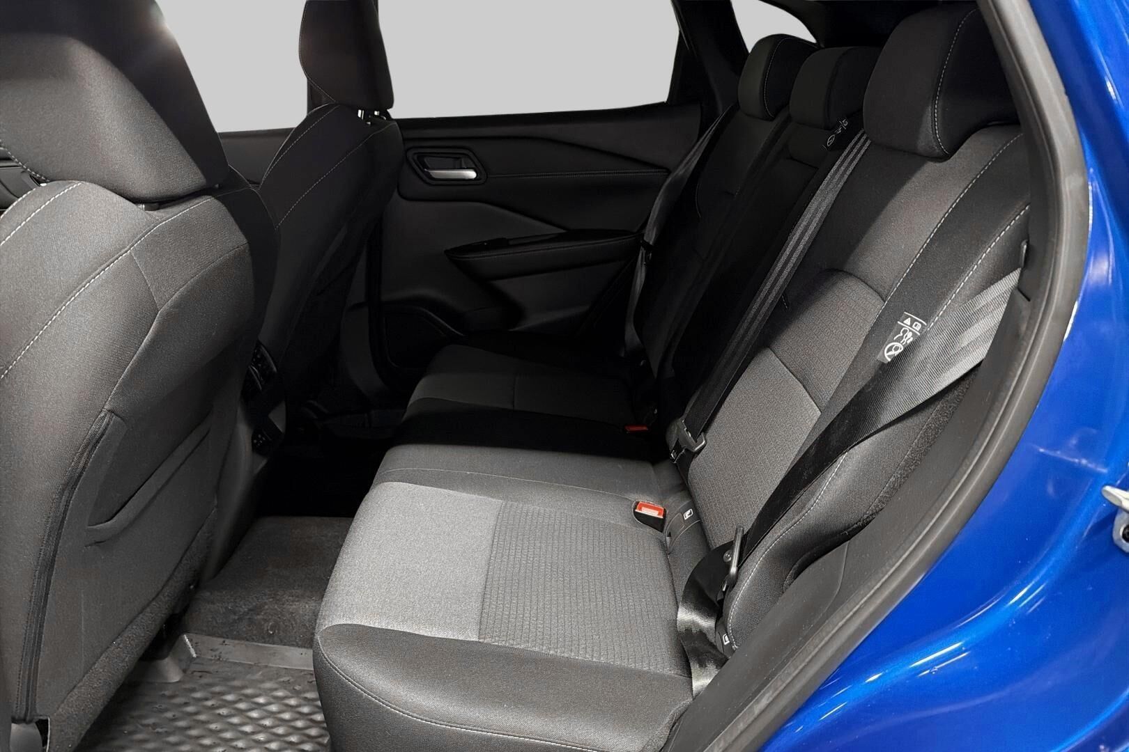 Nissan Qashqai iso kuva 8