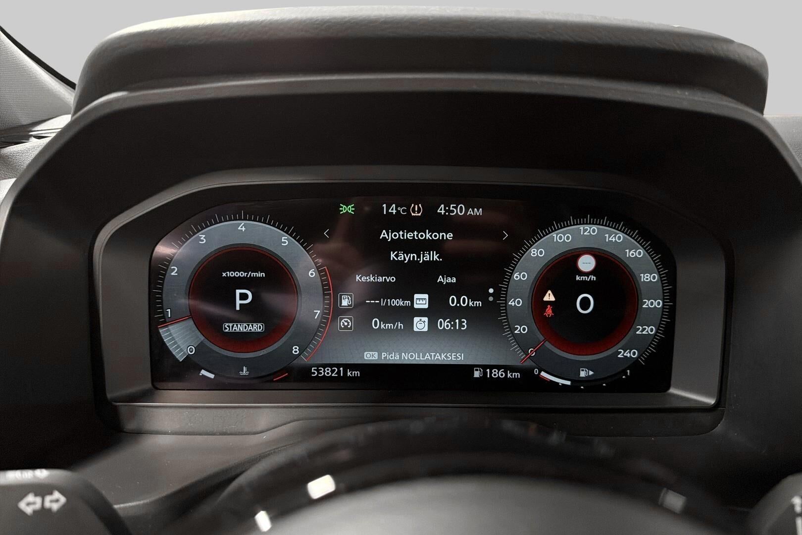 Nissan Qashqai iso kuva 13