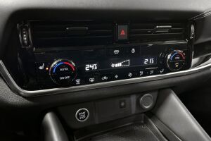 Nissan Qashqai esikatselu 11