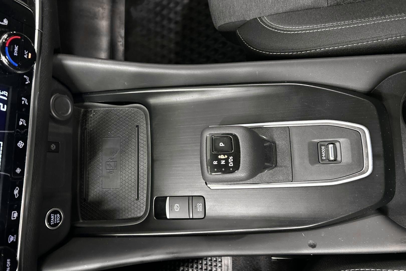 Nissan Qashqai iso kuva 12