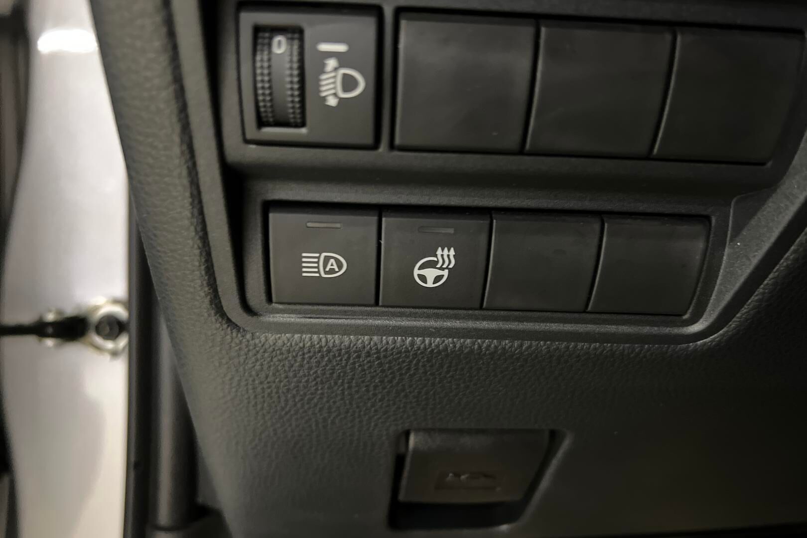 Toyota Yaris iso kuva 18