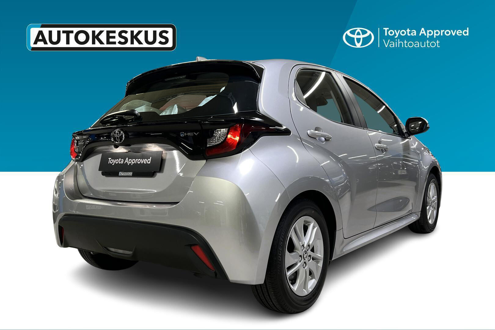 Toyota Yaris iso kuva 4