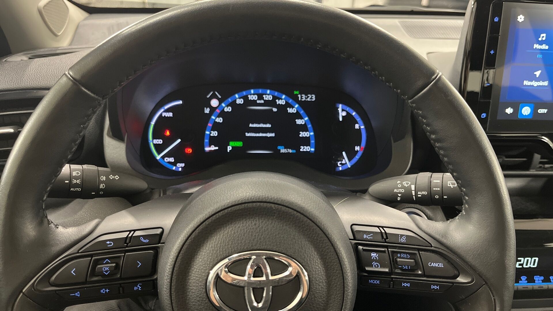 Toyota Yaris Cross iso kuva 11