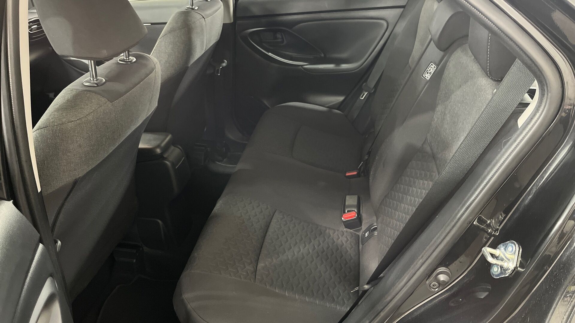 Toyota Yaris Cross iso kuva 8