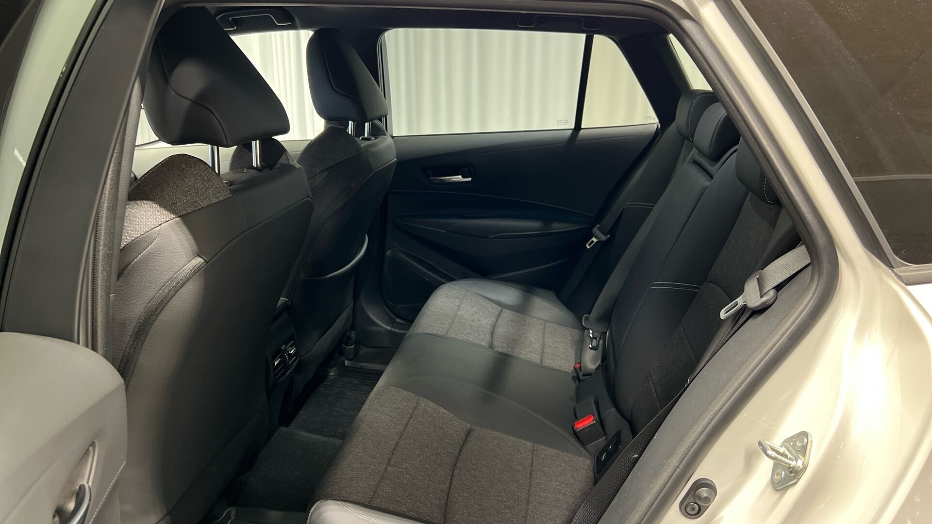 Toyota Corolla iso kuva 6