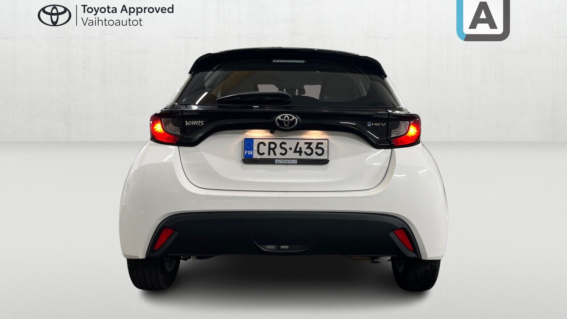 Toyota Yaris iso kuva 15