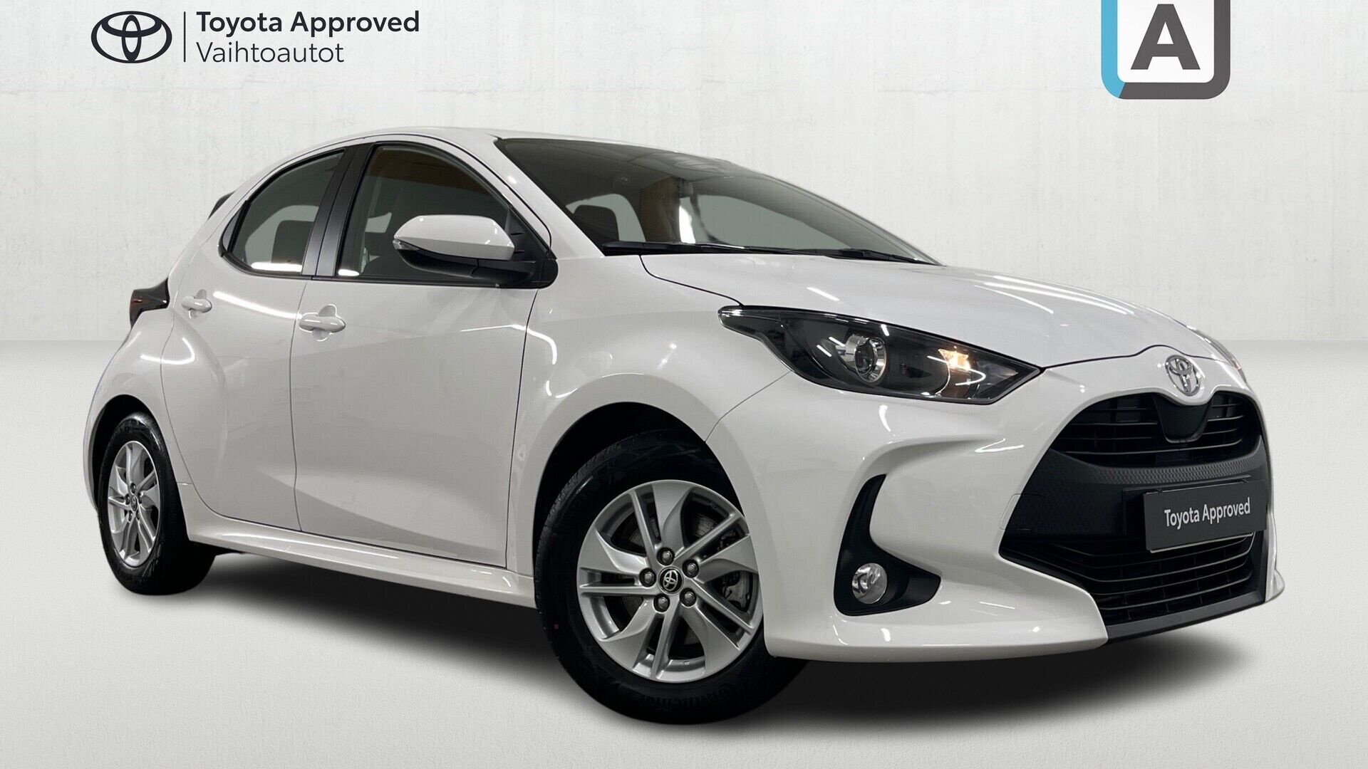 Toyota Yaris iso kuva 1