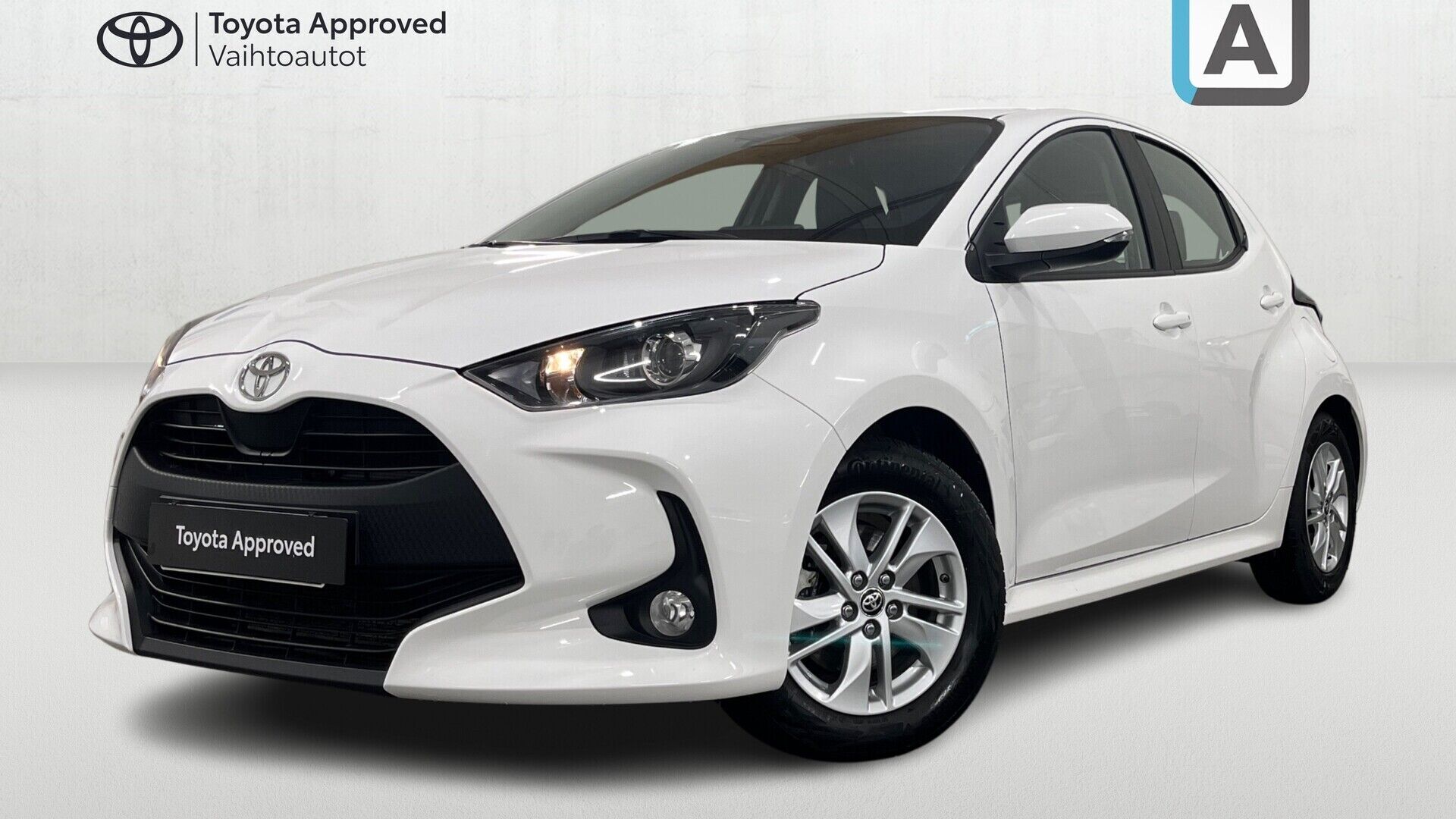 Toyota Yaris iso kuva 12