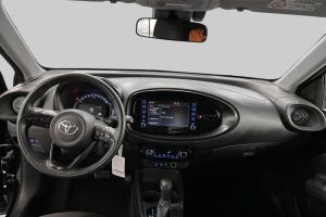 Toyota Aygo X esikatselu 10