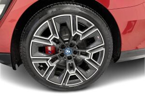 BMW i5 esikatselu 24