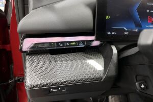 BMW i5 esikatselu 17