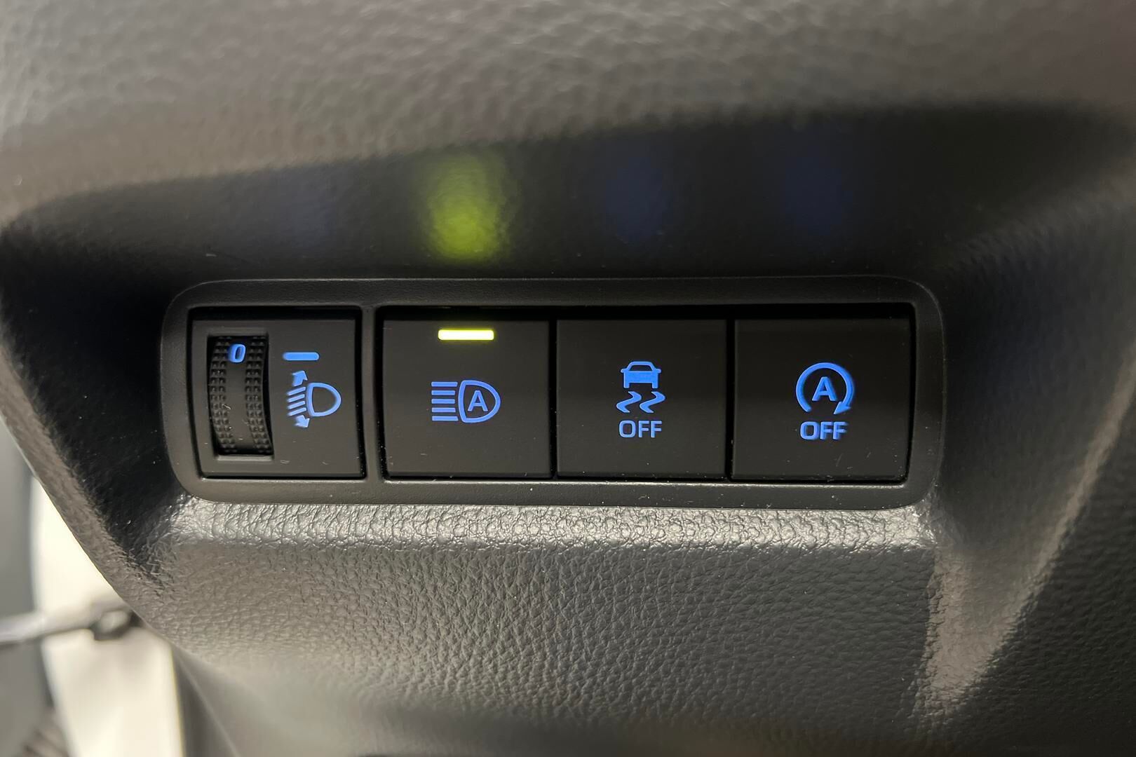 Toyota Aygo X iso kuva 17